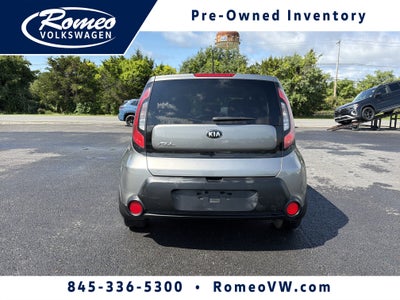2016 Kia Soul Base