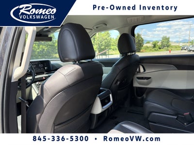 2024 Kia Carnival LX