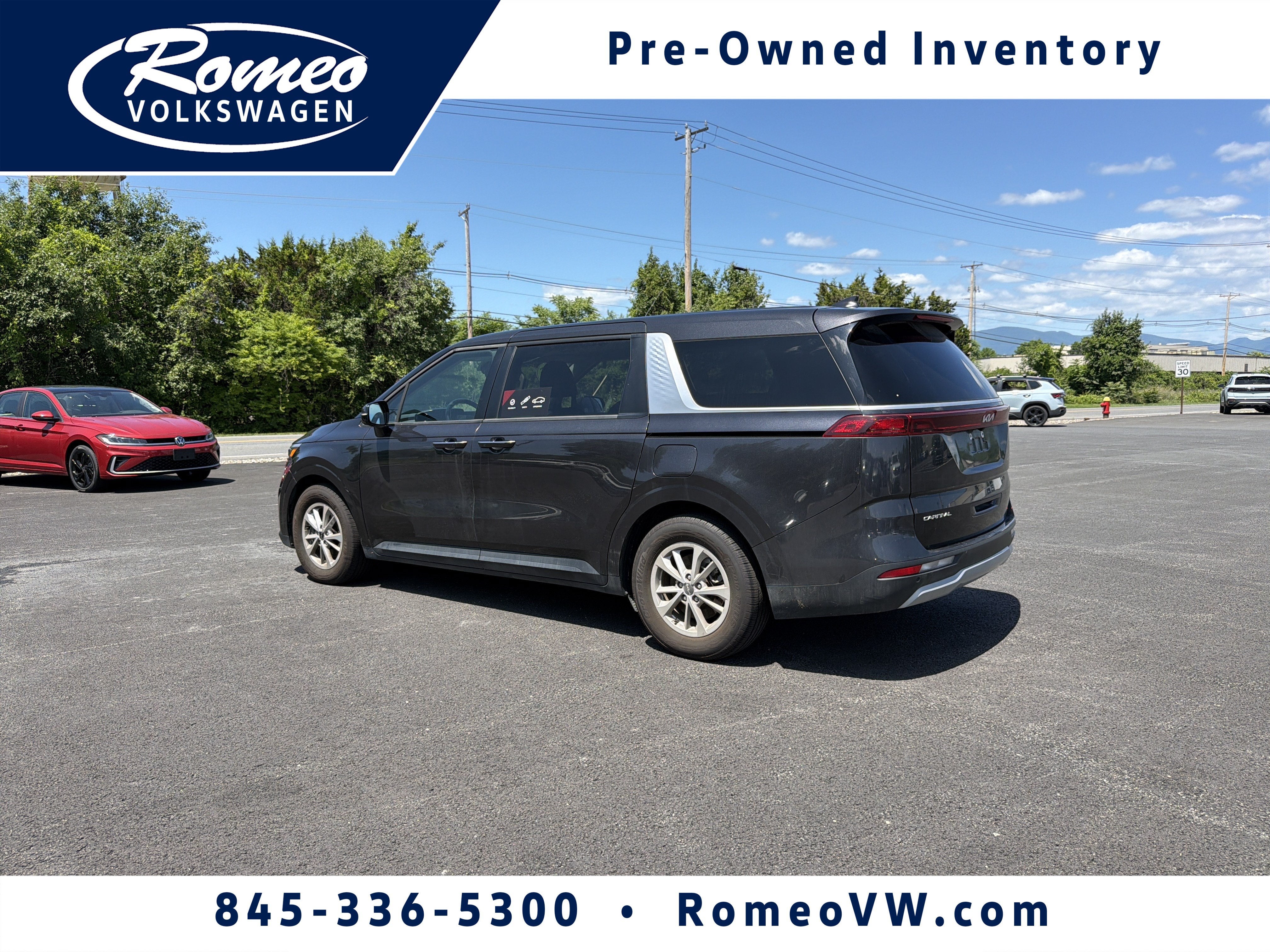 2024 Kia Carnival LX