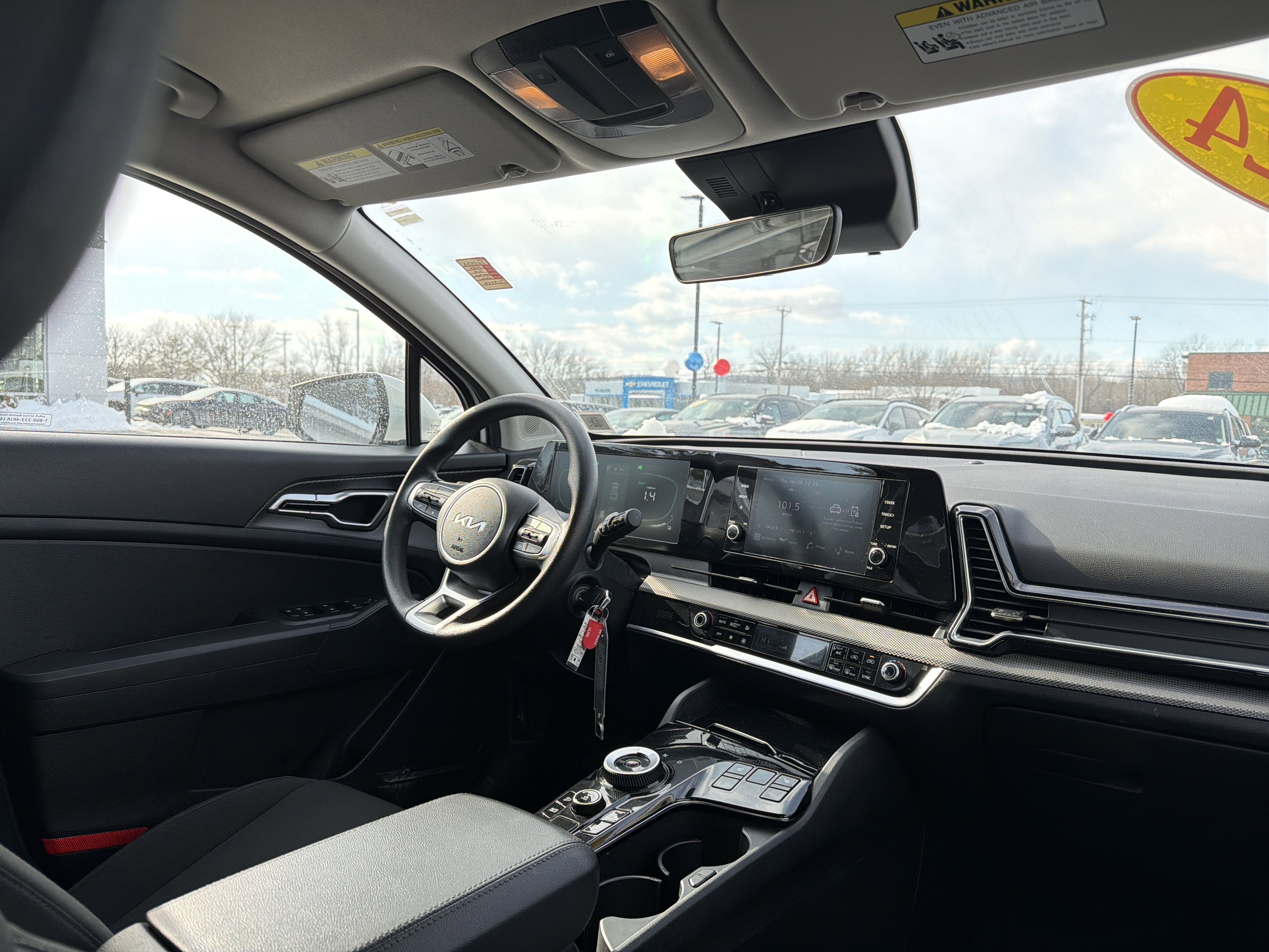 2024 Kia Sportage Hybrid LX