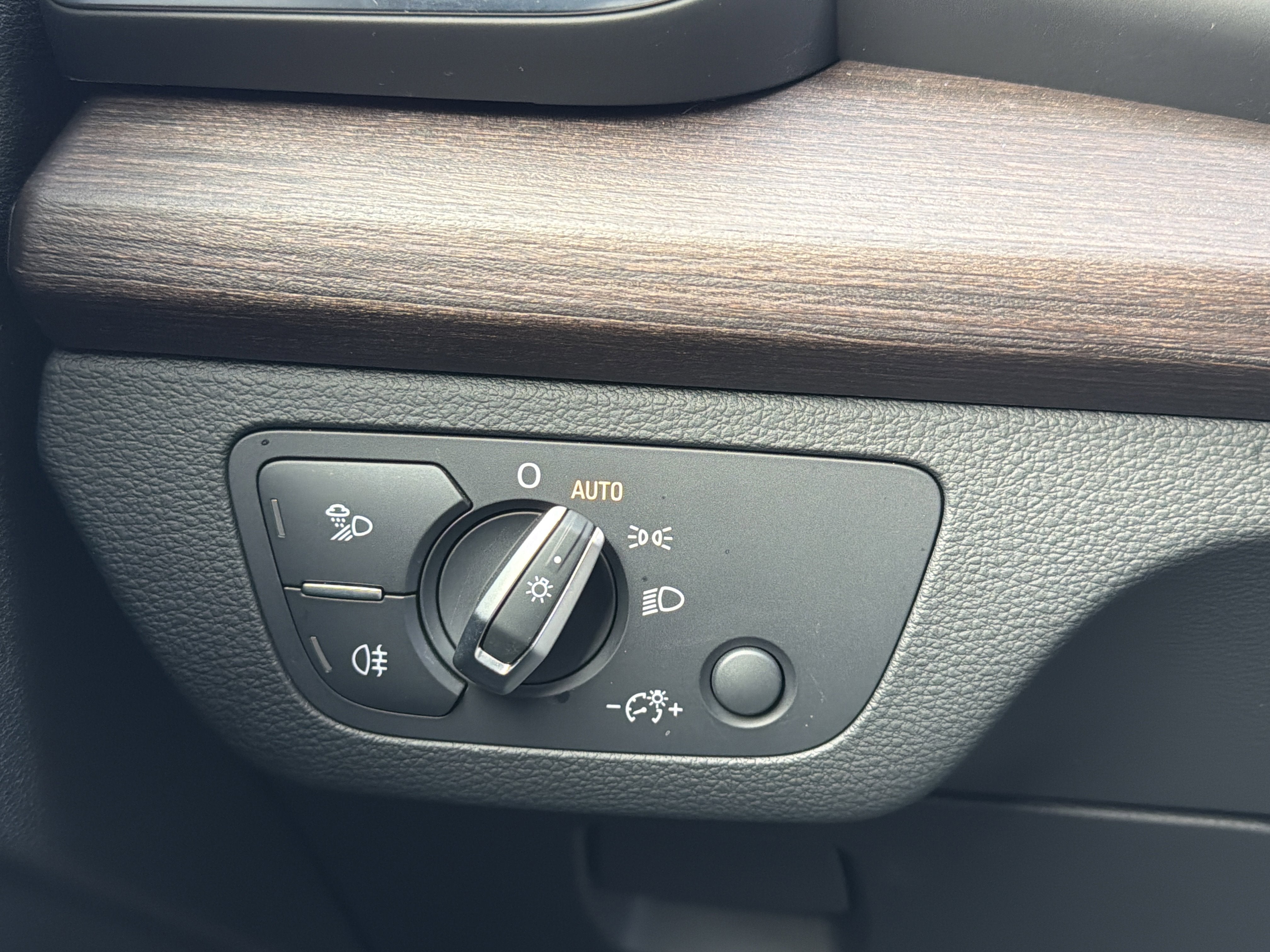 2021 Audi Q5 45 Premium Plus quattro