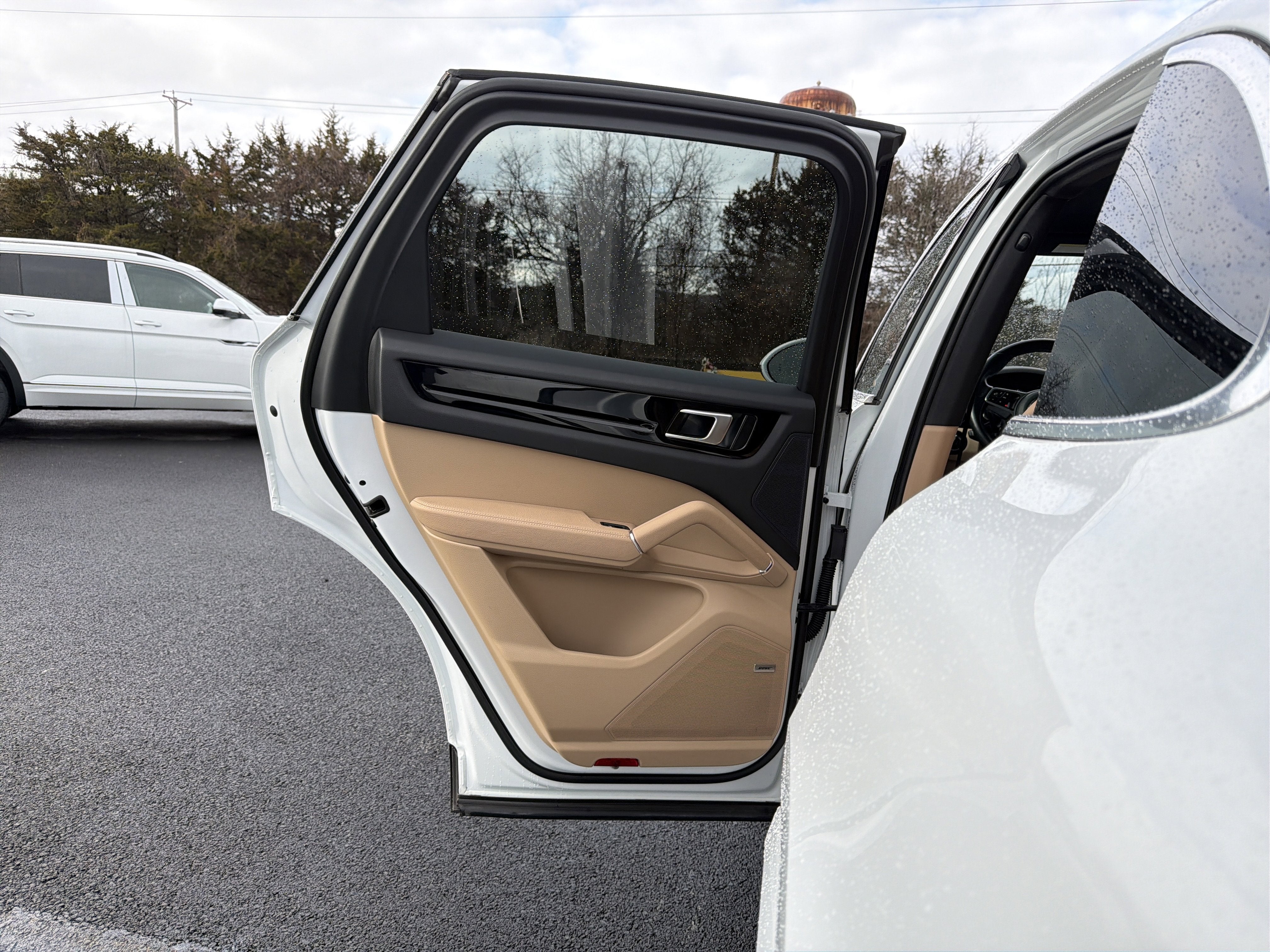 2023 Porsche Cayenne Base