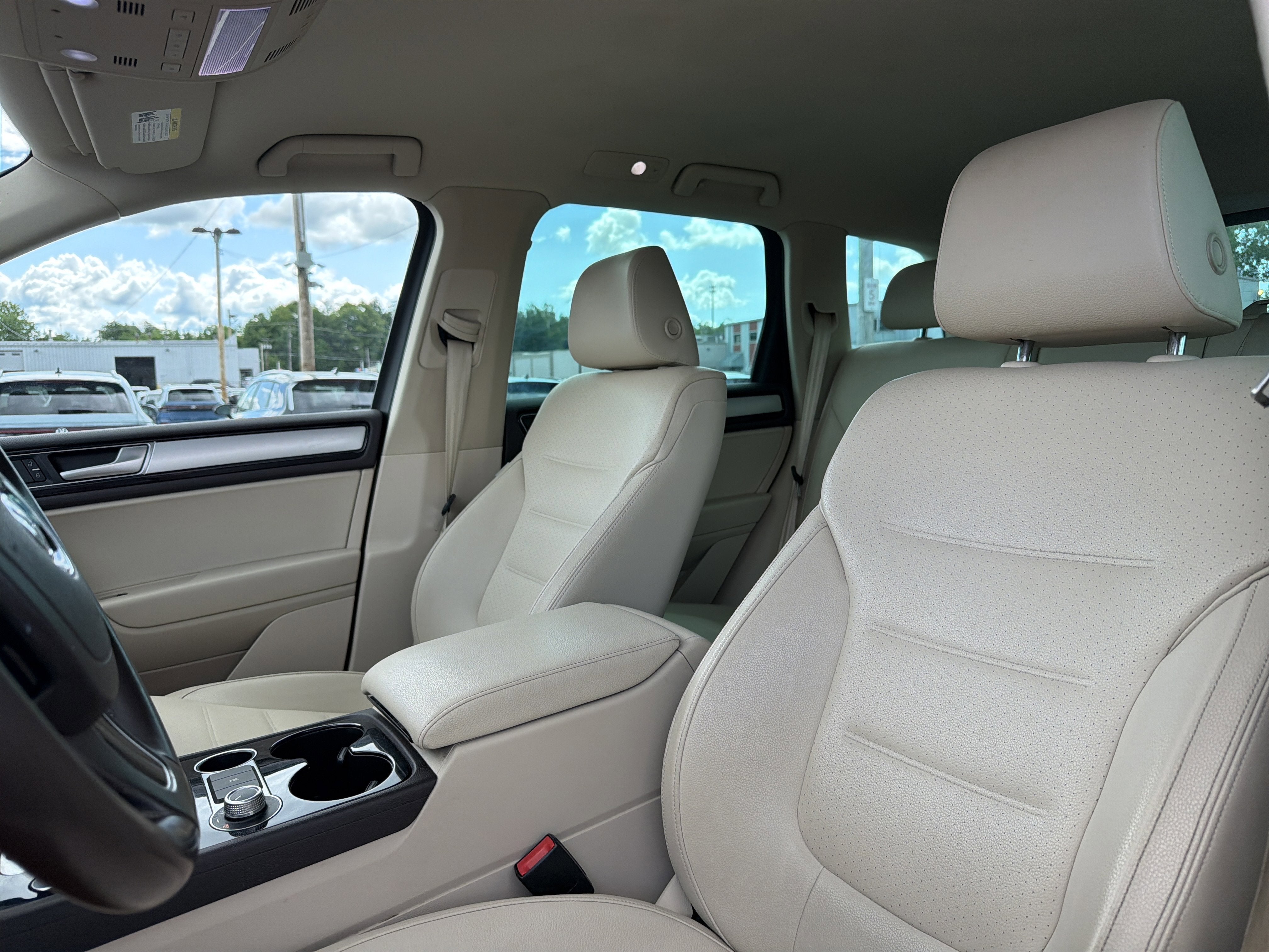 2016 Volkswagen Touareg V6 TDI Sport