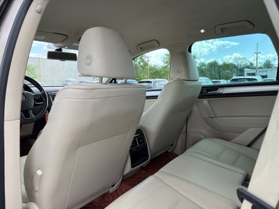 2016 Volkswagen Touareg V6 TDI Sport