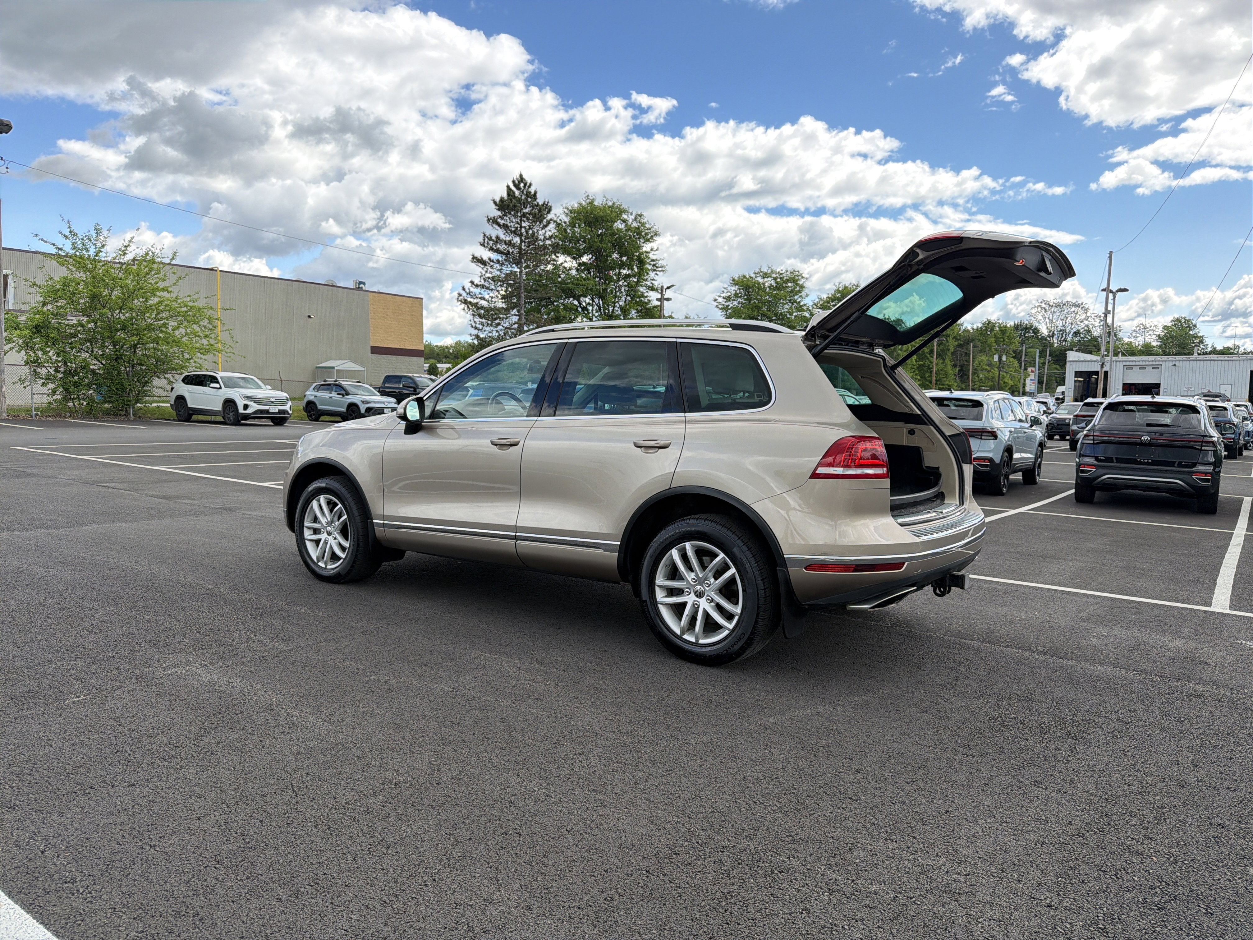2016 Volkswagen Touareg V6 TDI Sport