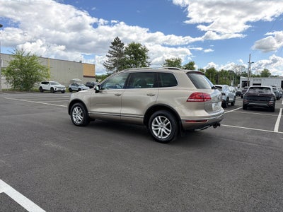 2016 Volkswagen Touareg V6 TDI Sport