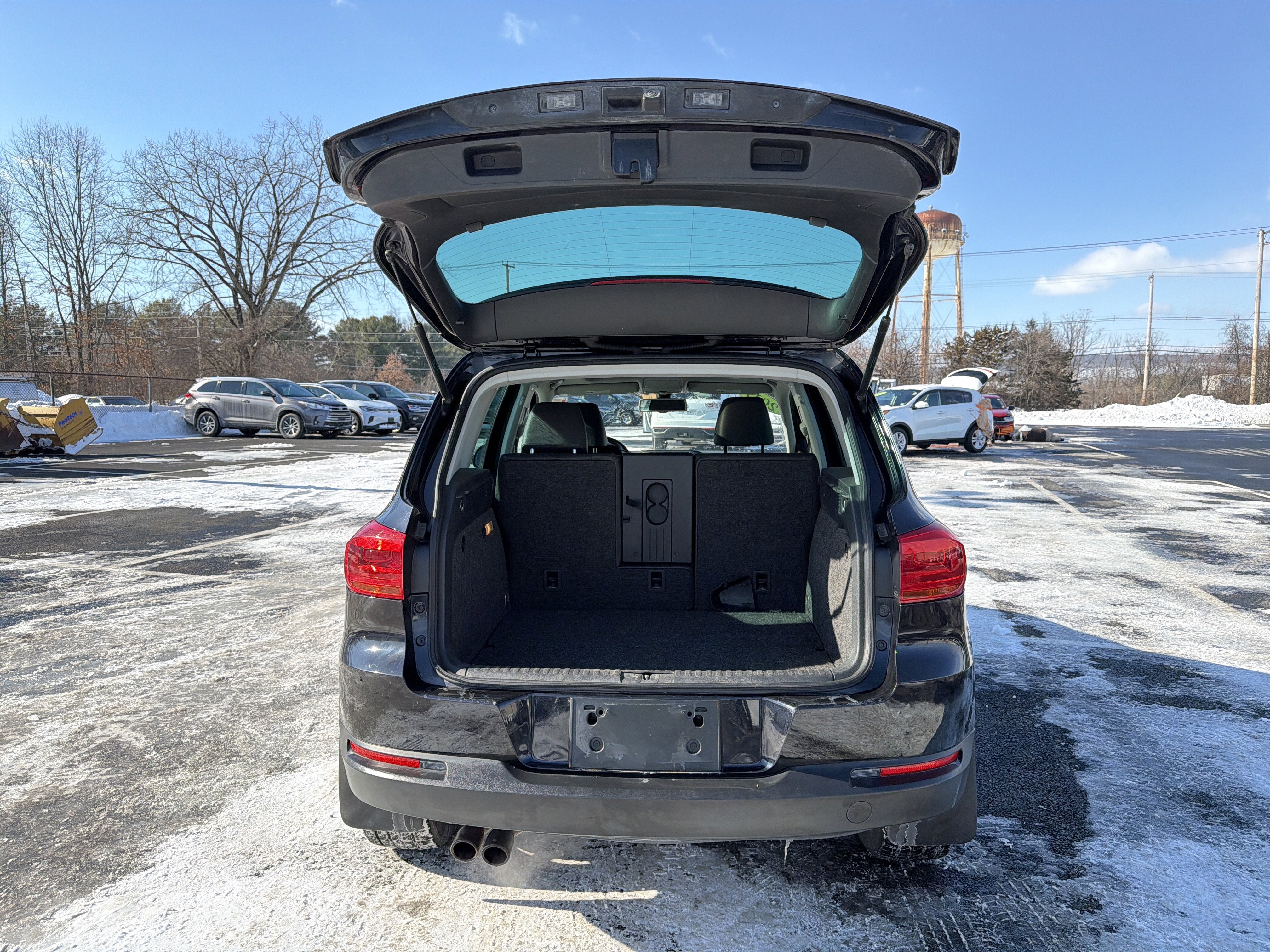 2017 Volkswagen Tiguan 2.0T Wolfsburg Edition 4Motion