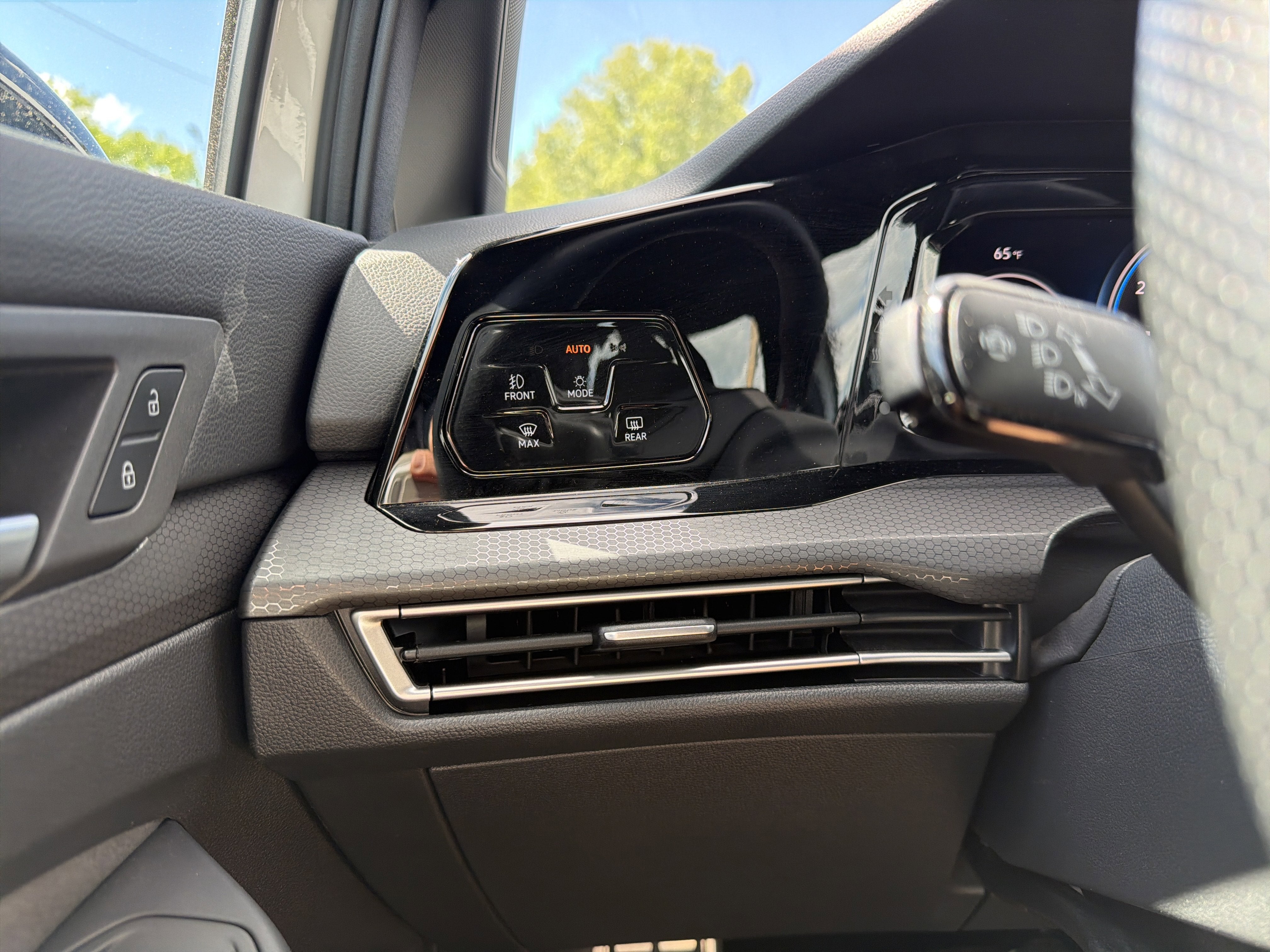 2023 Volkswagen Golf GTI 2.0T 40th Anniversary Edition