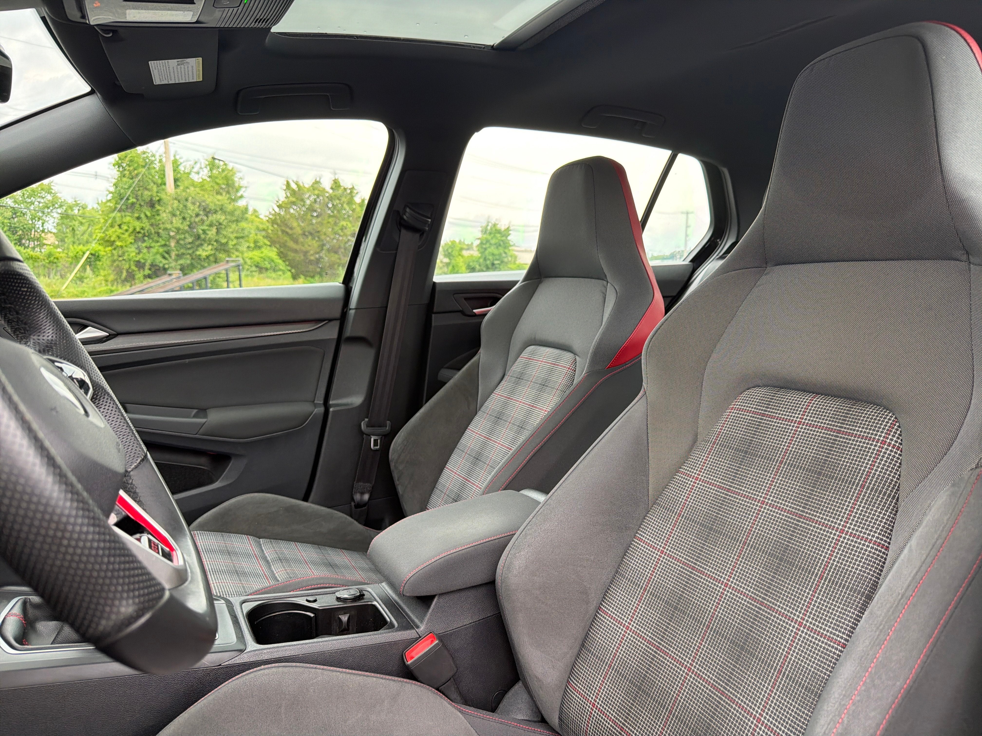 2022 Volkswagen Golf GTI 2.0T SE