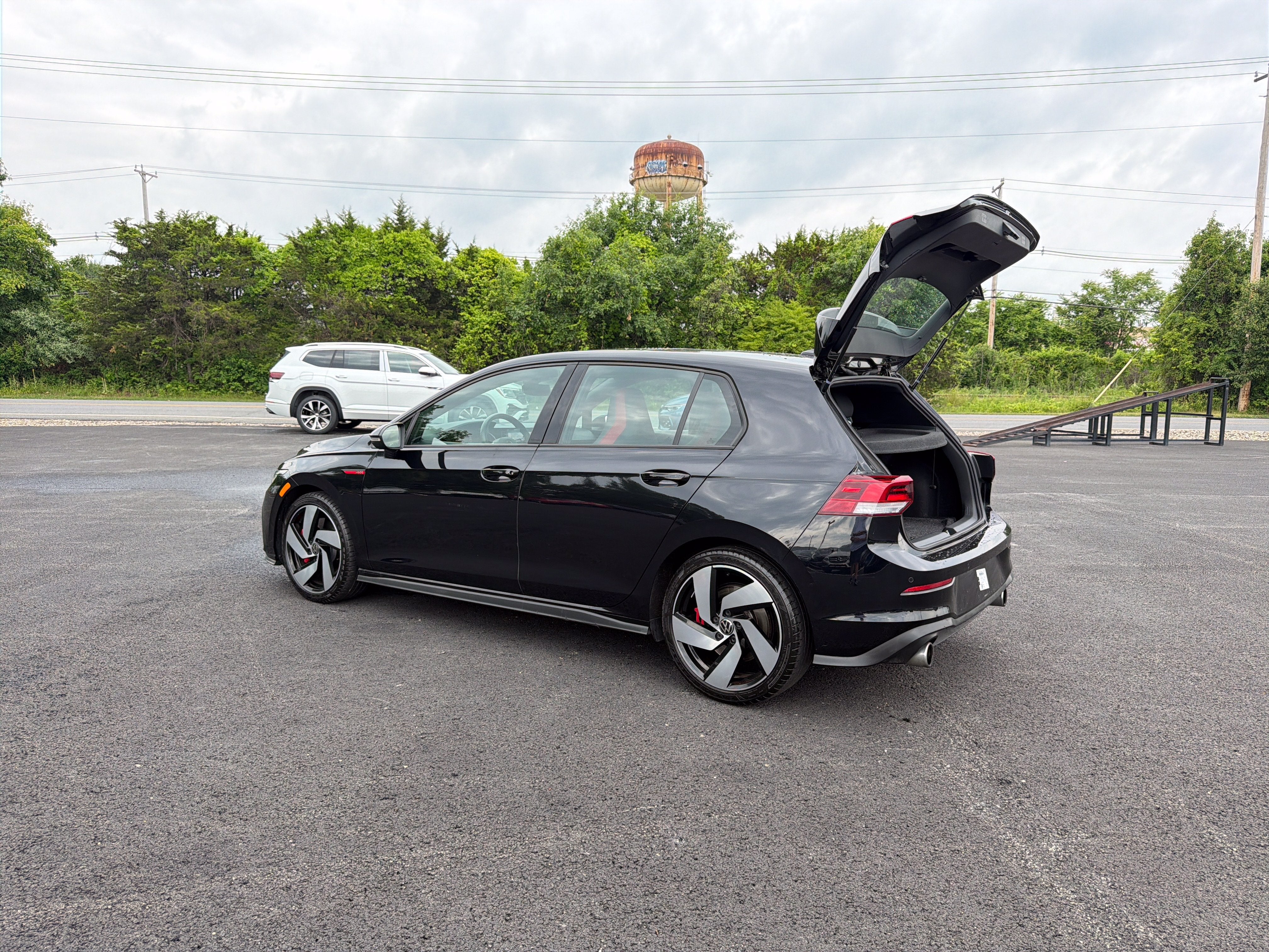 2022 Volkswagen Golf GTI 2.0T SE