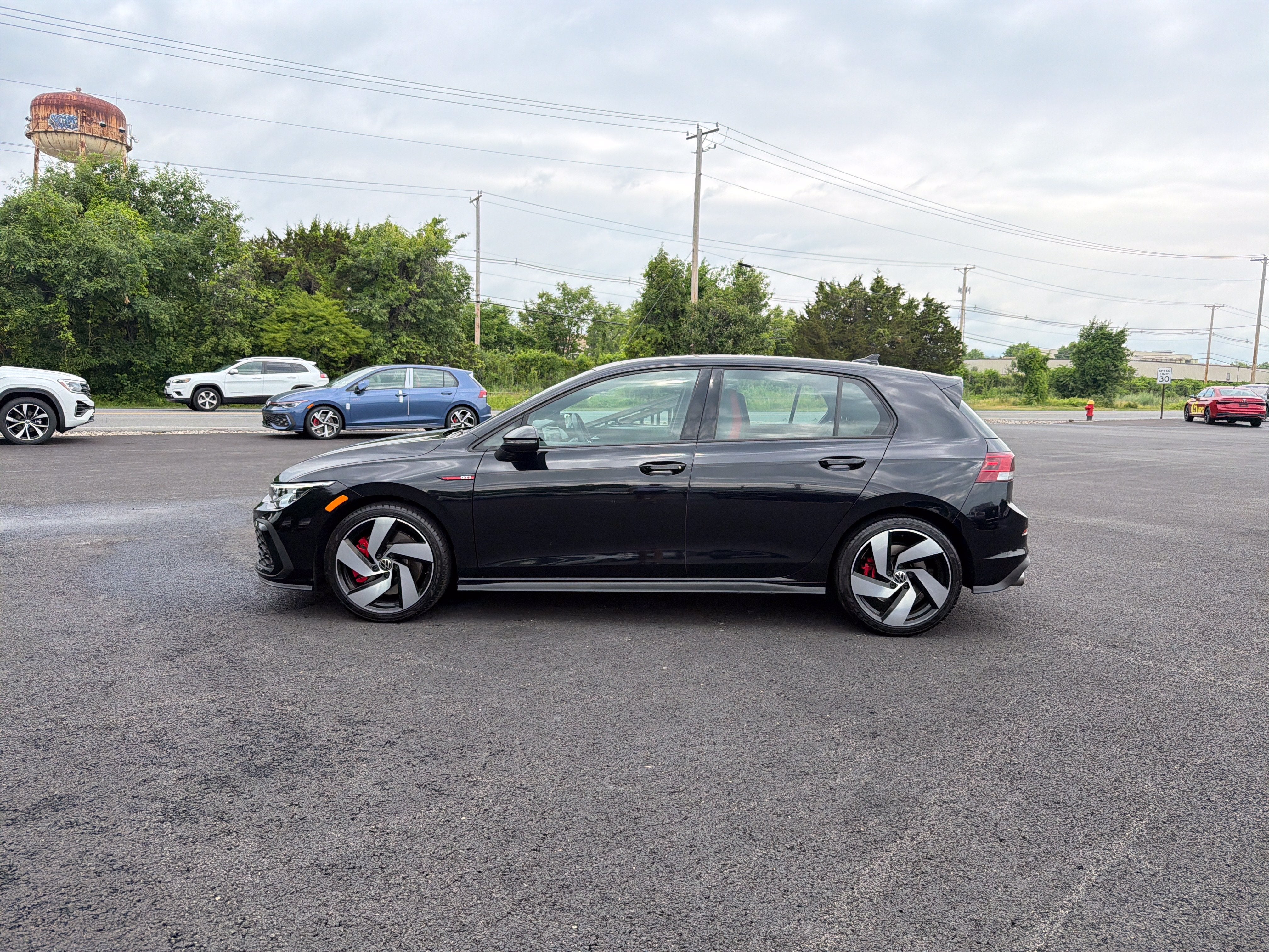 2022 Volkswagen Golf GTI 2.0T SE