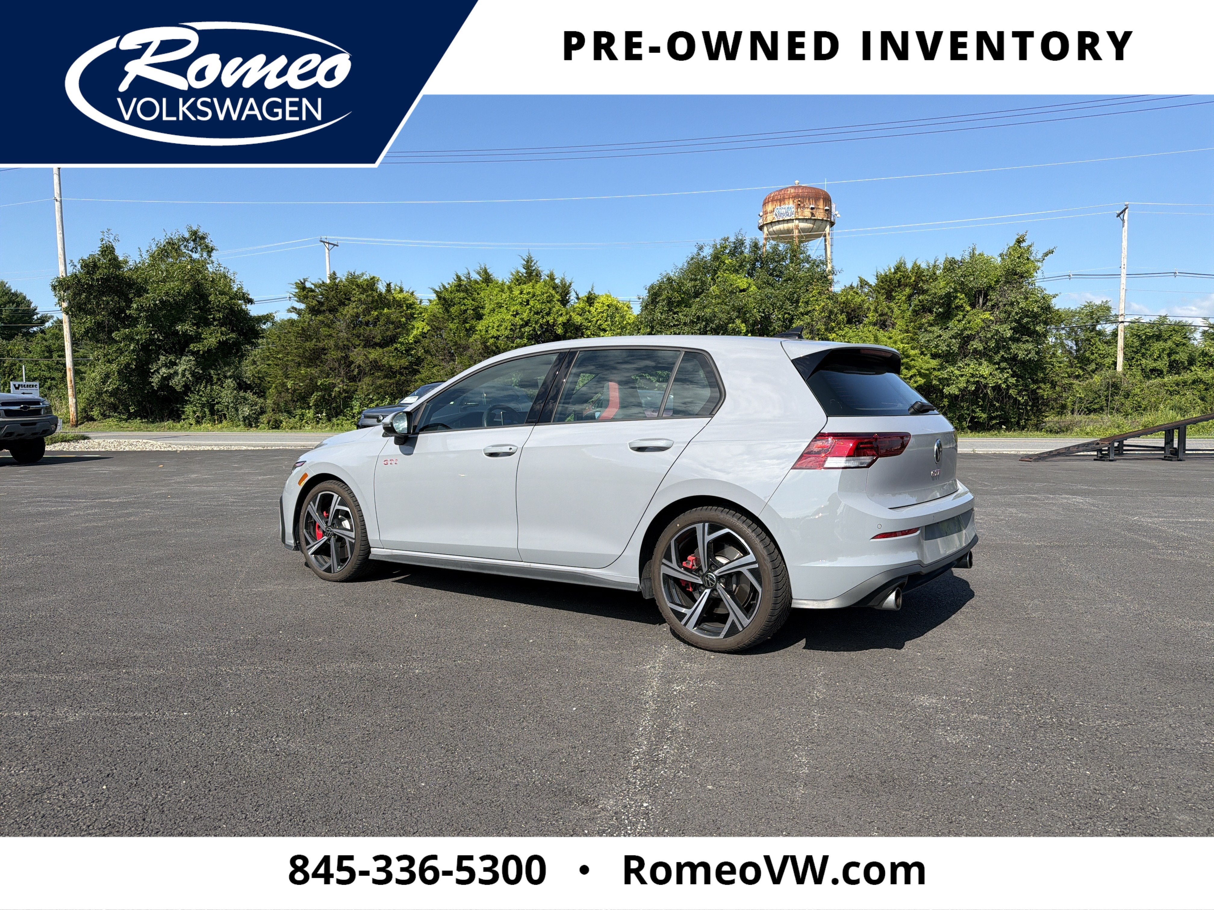 2025 Volkswagen Golf GTI 2.0T SE