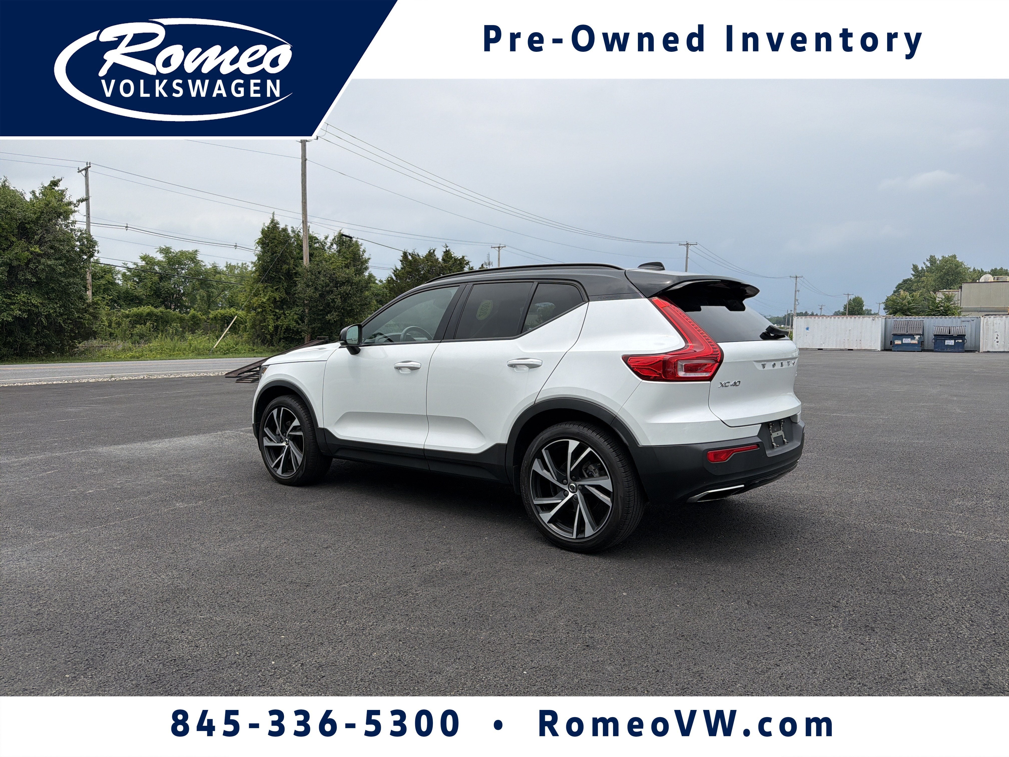 2020 Volvo XC40 R-Design