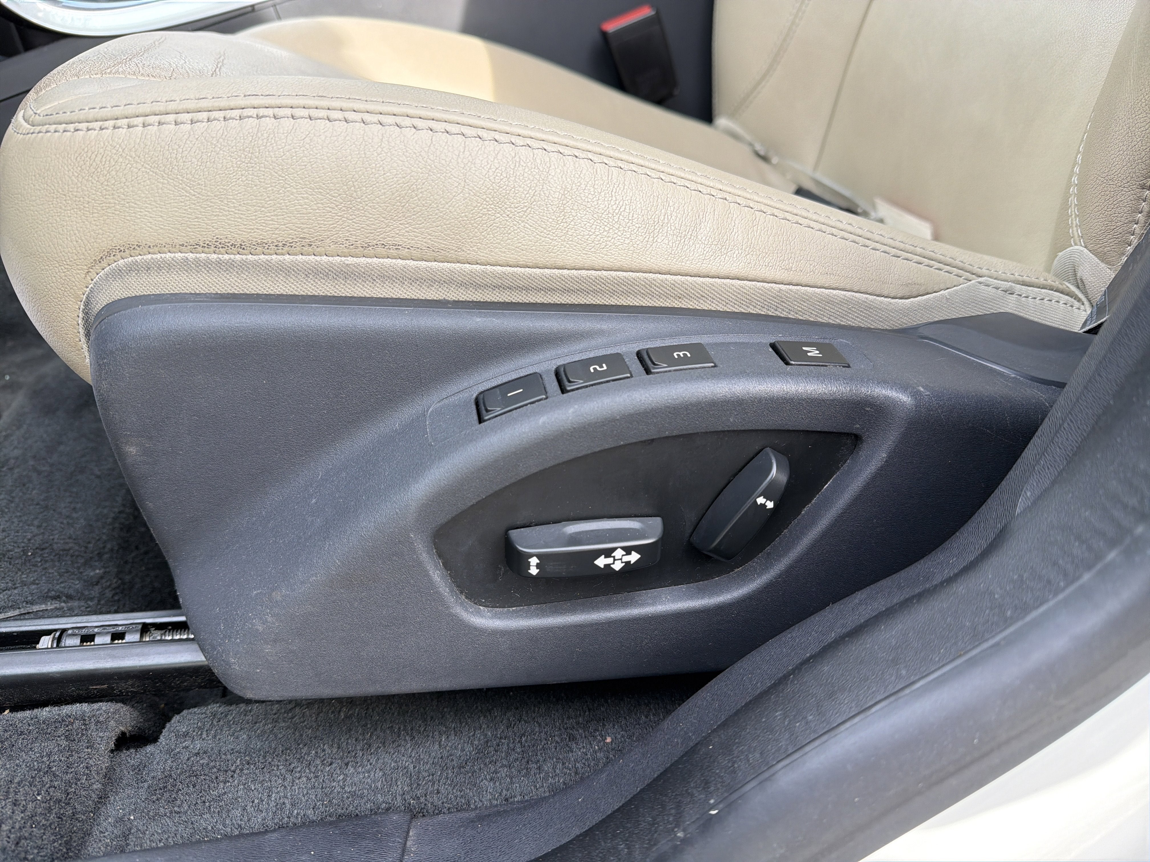 2016 Volvo XC60 T6 Drive-E