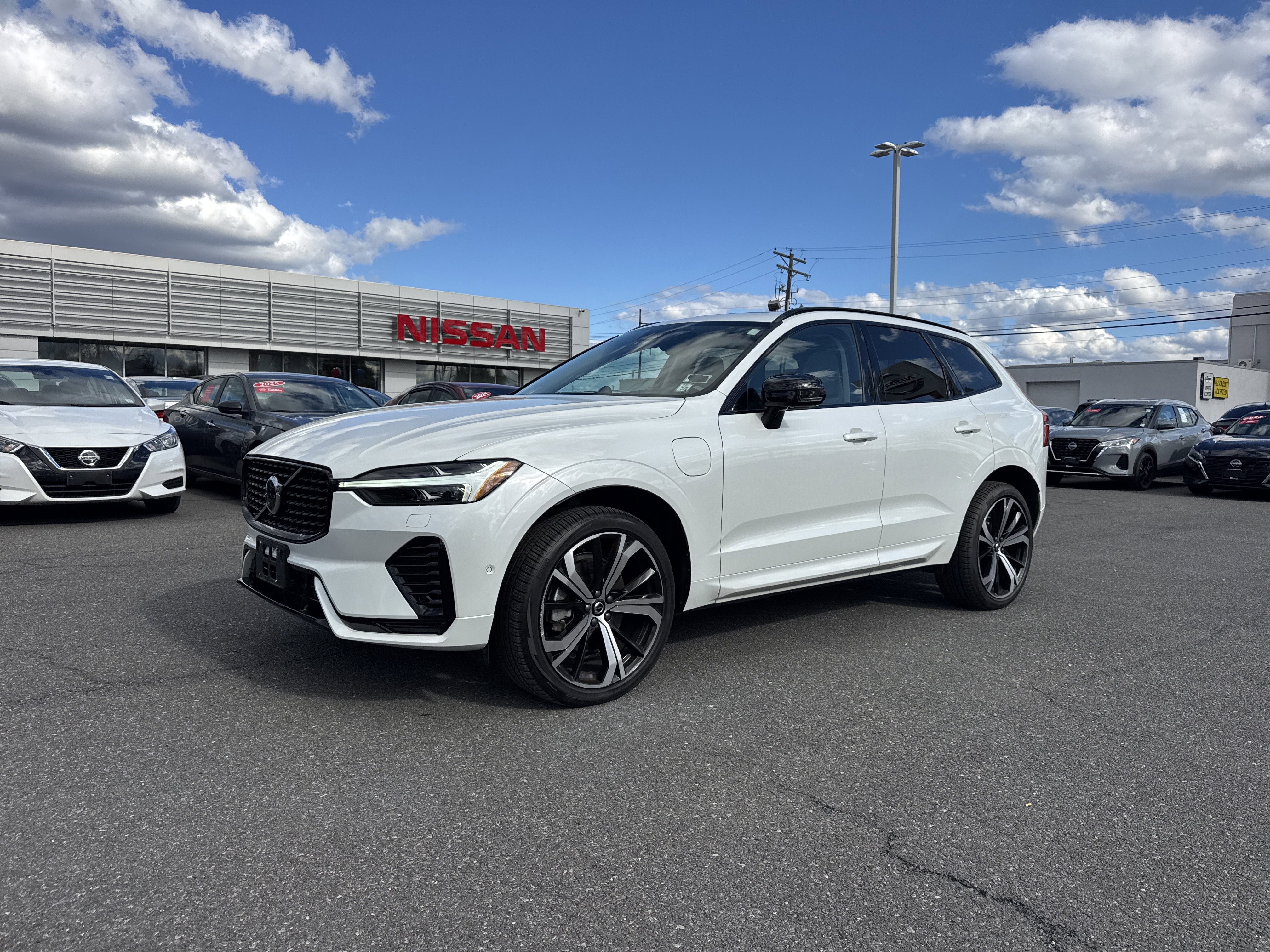 2023 Volvo XC60 Recharge Plug-In Hybrid Ultimate