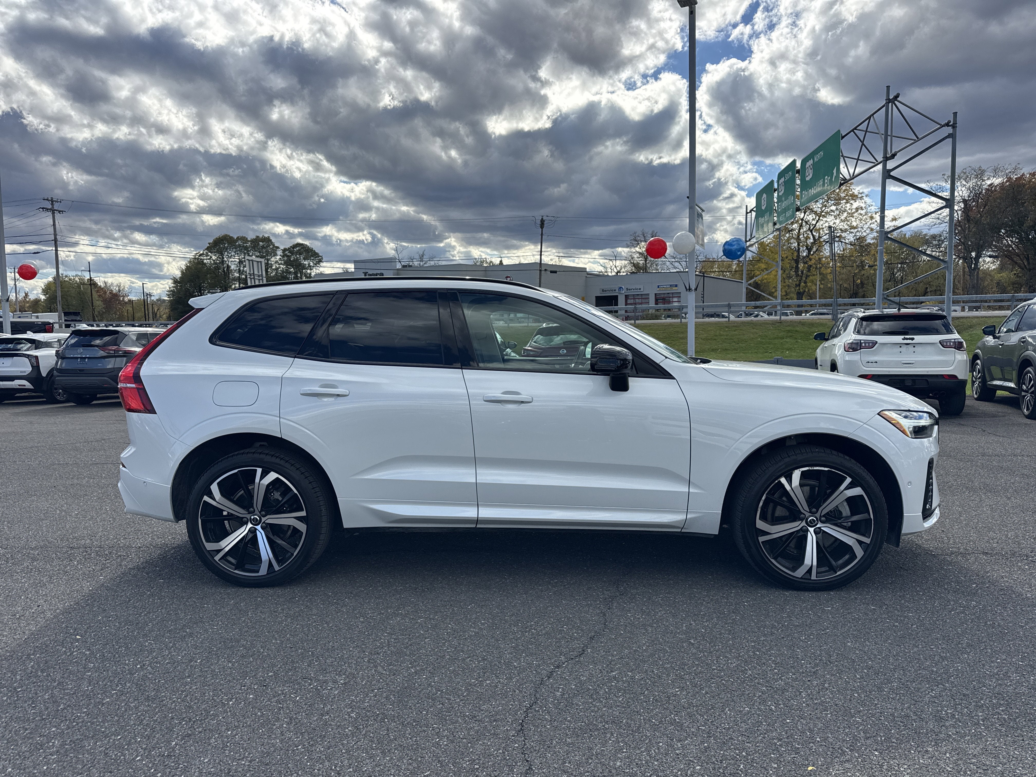 2023 Volvo XC60 Recharge Plug-In Hybrid Ultimate